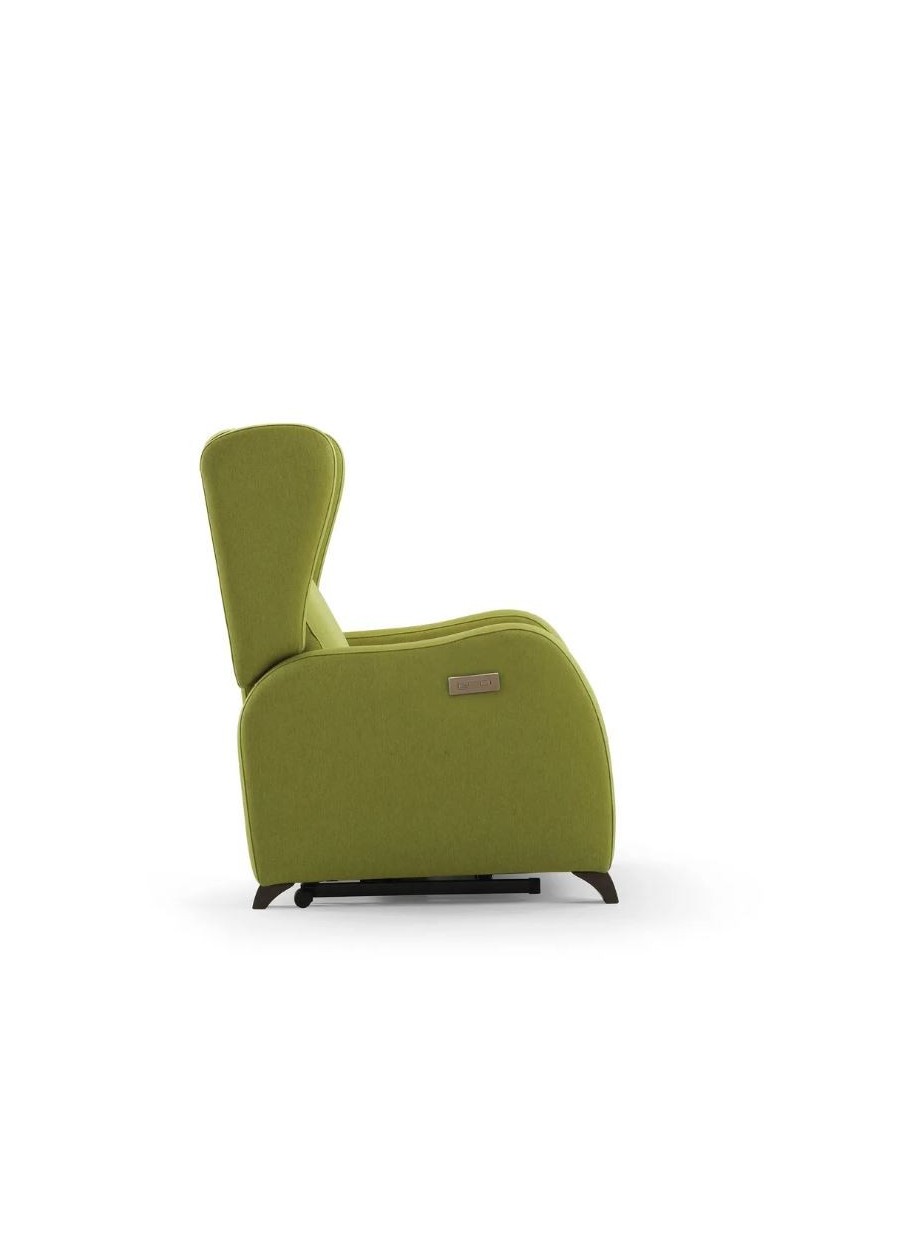 Sillón Derby 4 patas madera wengue...