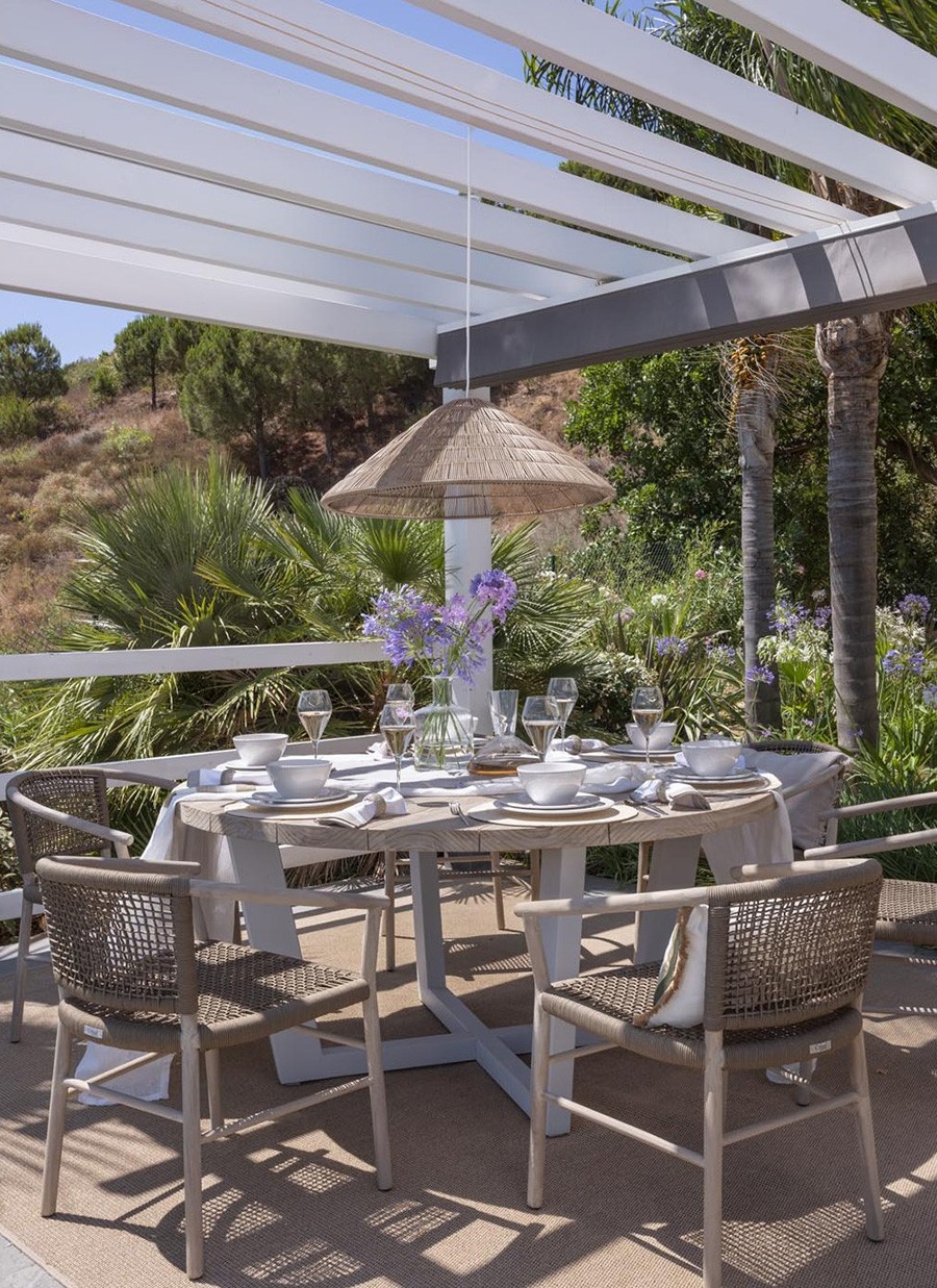 Mesa Hungría de Exterior 160x160x76 cm