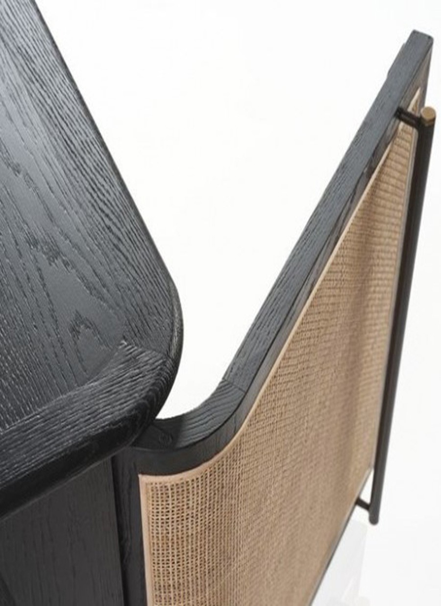 Aparador Armenia Roble y Ratán...