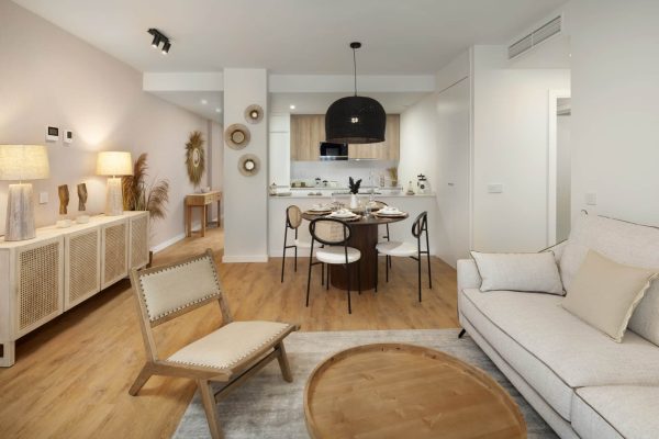 Piso-piloto-living-estepona-01